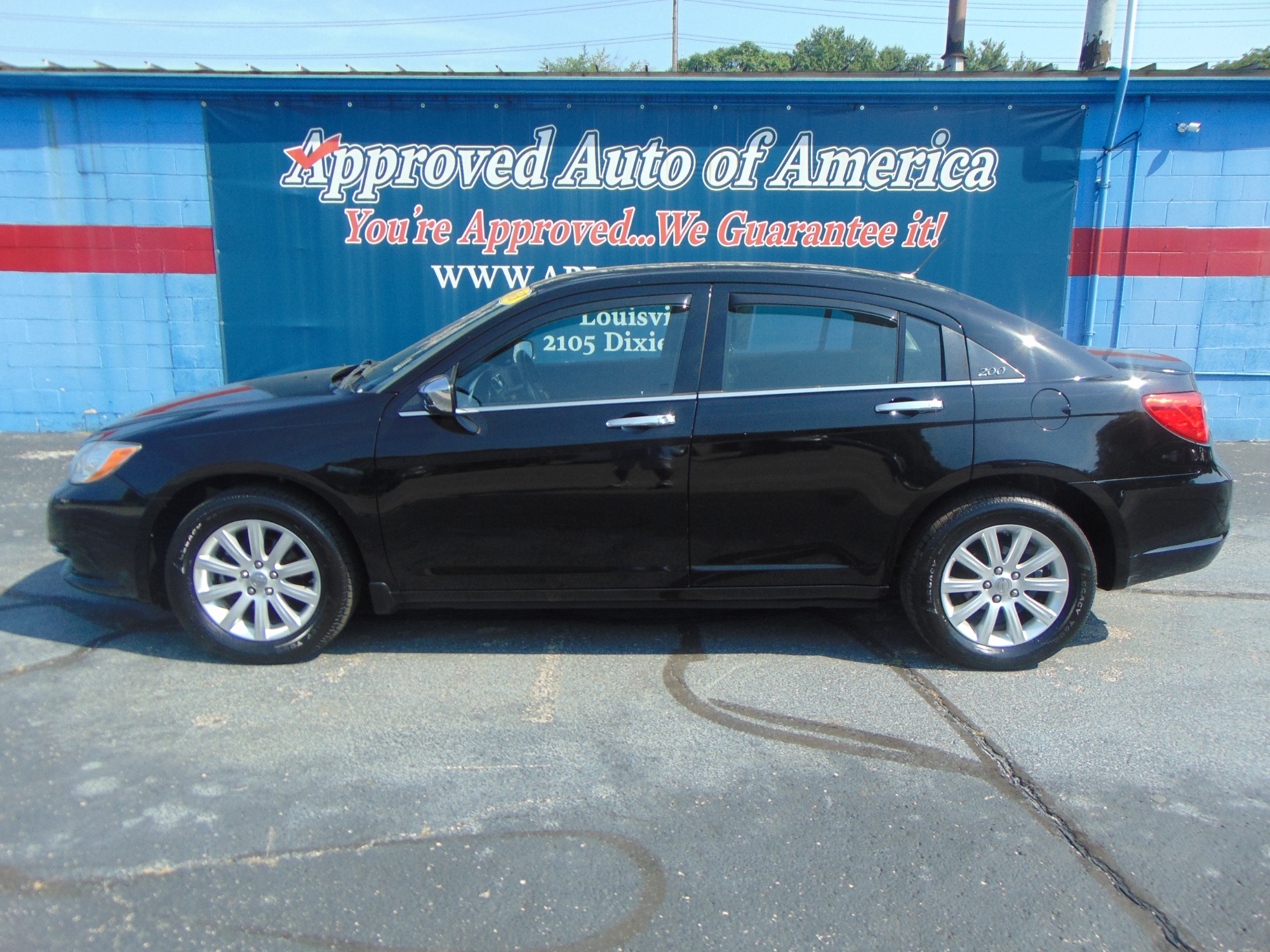 photo of 2013 Chrysler 200