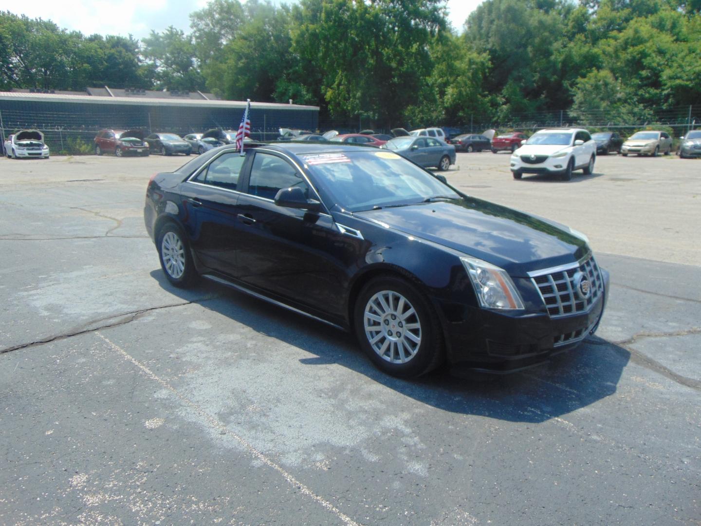 2012 Cadillac CTS (1G6DA5E55C0) , located at 2105 Dixie Hwy, Louisville, KY, 40210, (502) 772-3333, 38.220932, -85.795441 - Photo#3