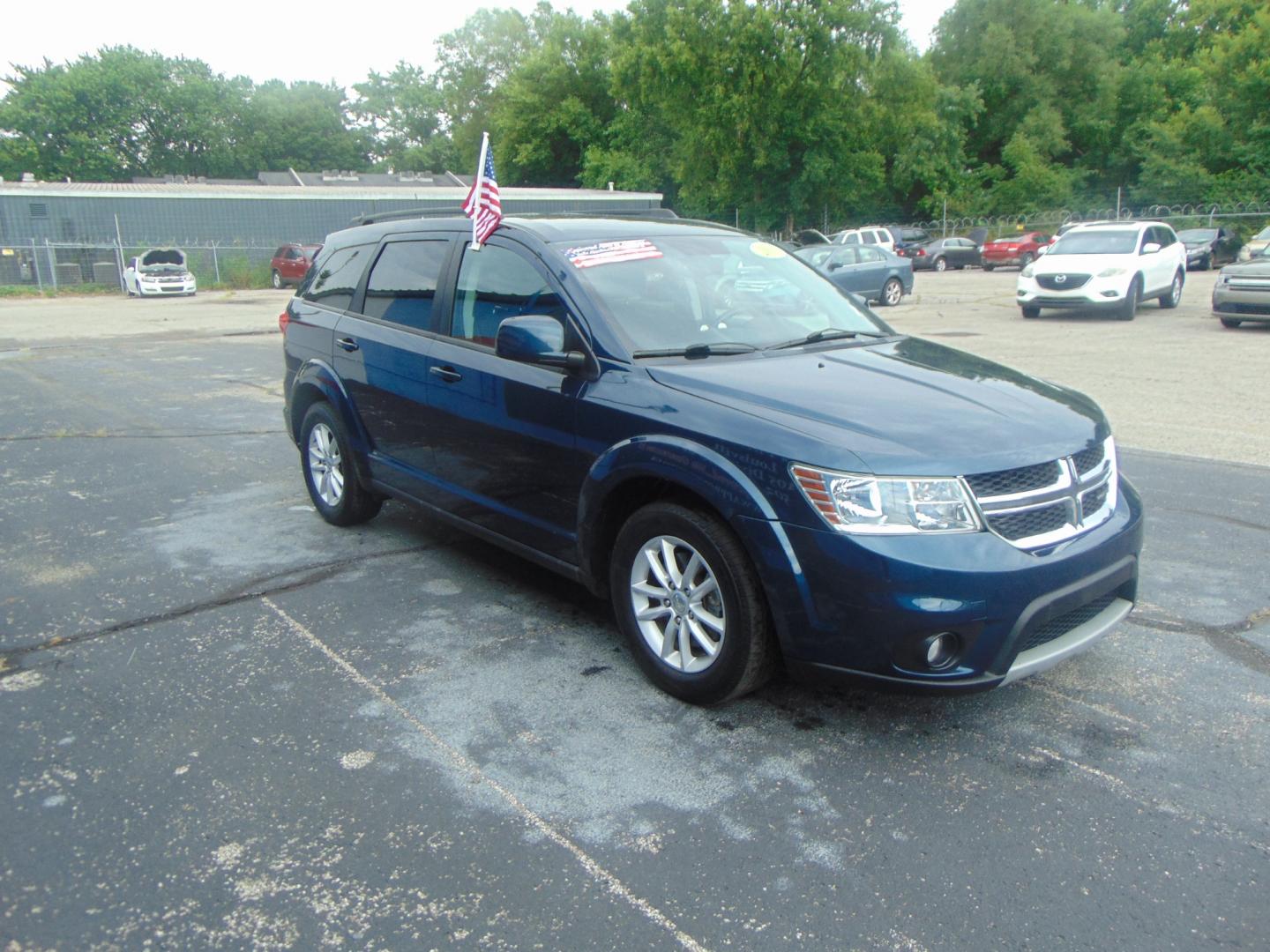 2013 Dodge Journey (3C4PDCBB6DT) , located at 2105 Dixie Hwy, Louisville, KY, 40210, (502) 772-3333, 38.220932, -85.795441 - Photo#3