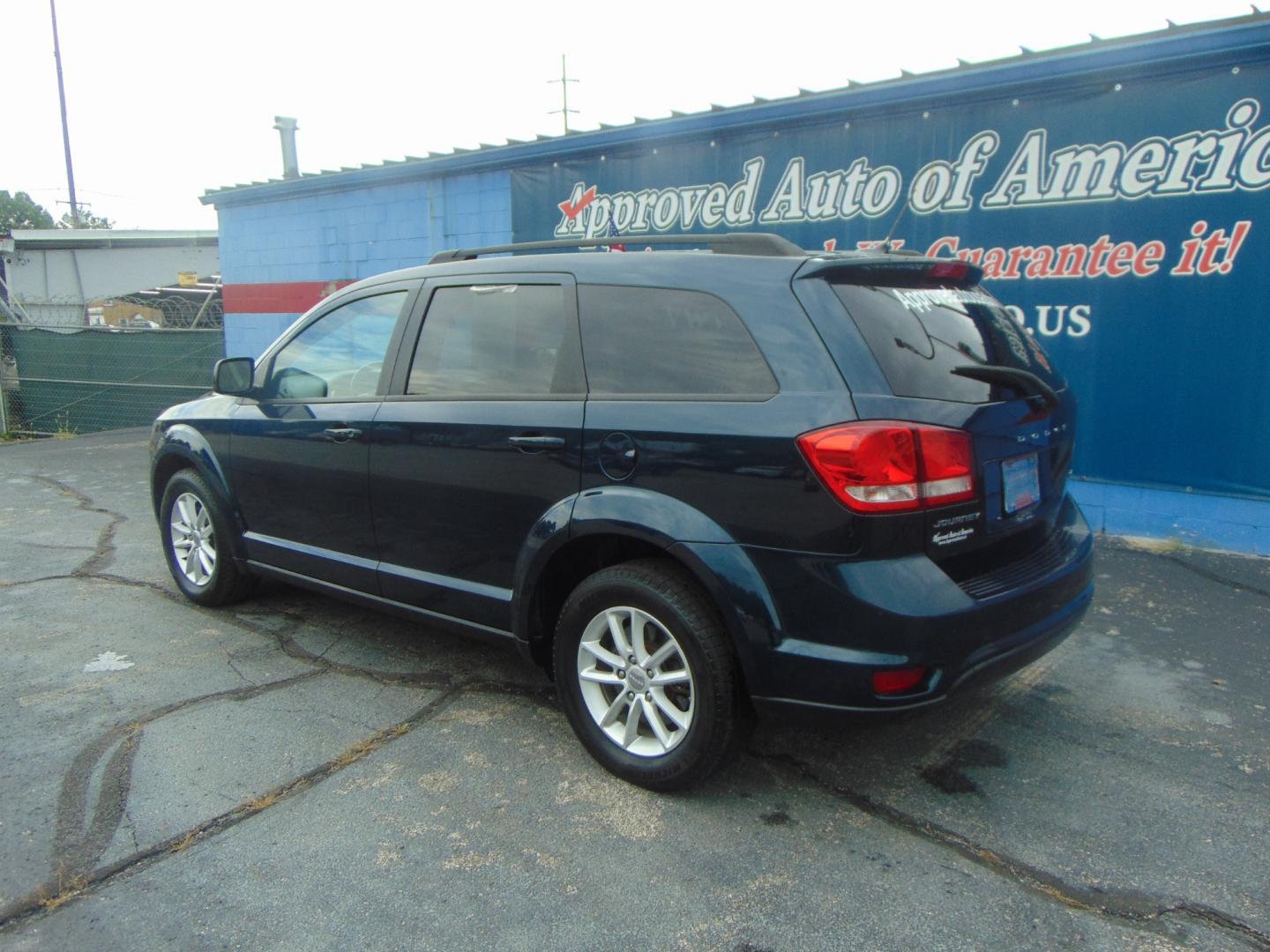 2013 Dodge Journey (3C4PDCBB6DT) , located at 2105 Dixie Hwy, Louisville, KY, 40210, (502) 772-3333, 38.220932, -85.795441 - Photo#6