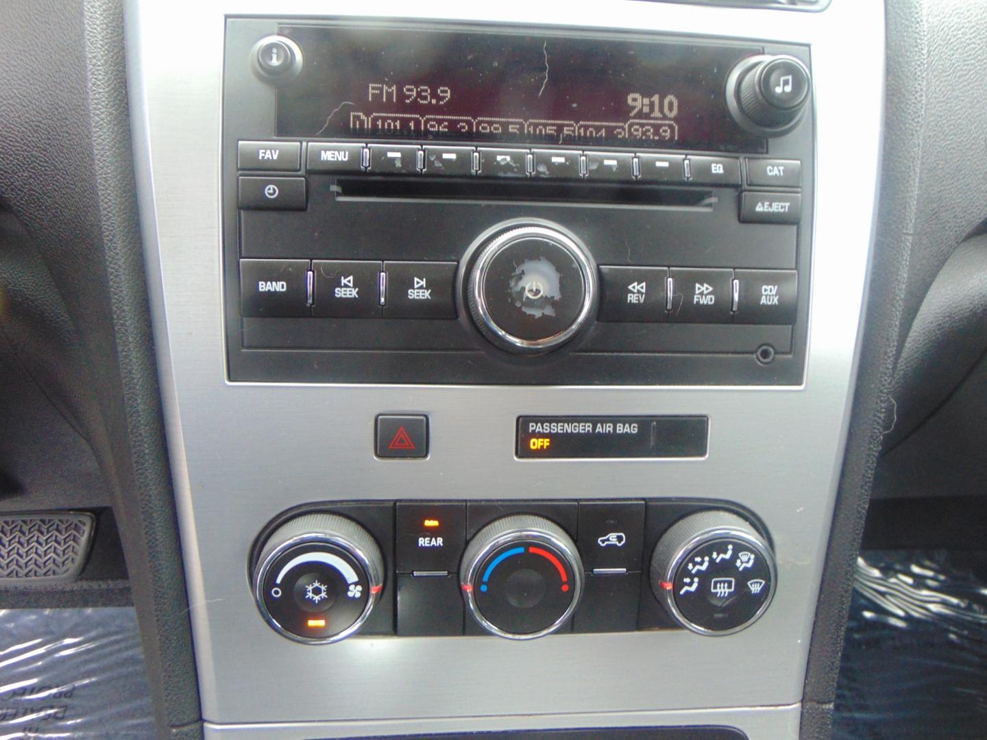 2012 GMC Acadia (1GKKVPED3CJ) , located at 2105 Dixie Hwy, Louisville, KY, 40210, (502) 772-3333, 38.220932, -85.795441 - Photo#12
