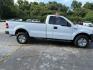 2005 White Ford F150 Regular Cab (1FTRF14W85N) with an V8, 4.6 Liter engine, Automatic transmission, located at 2105 Dixie Hwy, Louisville, KY, 40210, (502) 772-3333, 38.220932, -85.795441- Photo#4