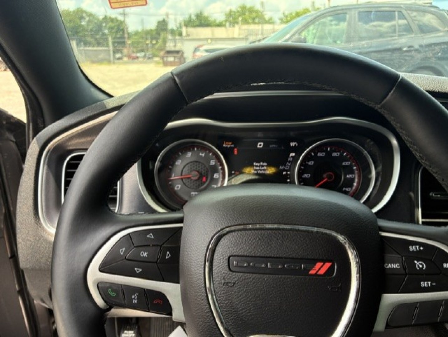 2015 Gray Dodge Charger (2C3CDXHG1FH) with an V6, 3.6 Liter engine, Auto, 8-Spd w/AutoStk transmission, located at 2105 Dixie Hwy, Louisville, KY, 40210, (502) 772-3333, 38.220932, -85.795441- Photo#6