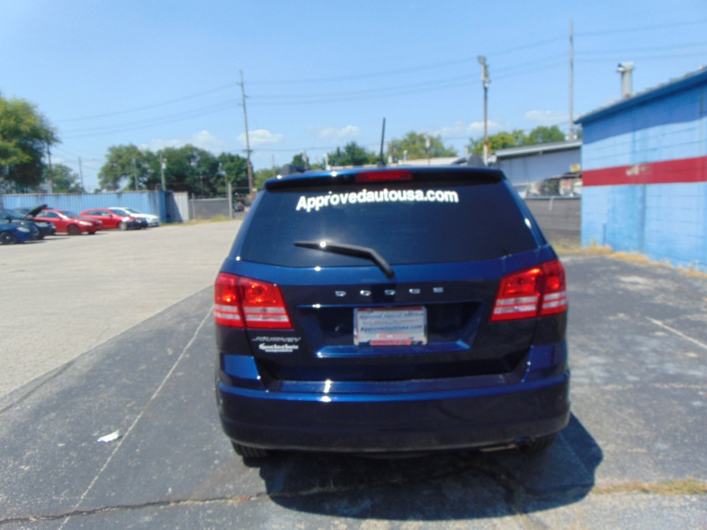 2018 Blue Dodge Journey (3C4PDCAB6JT) with an 4-Cyl, 2.4 Liter engine, Automatic, 4-Spd w/AutoStick transmission, located at 2105 Dixie Hwy, Louisville, KY, 40210, (502) 772-3333, 38.220932, -85.795441- Photo#5