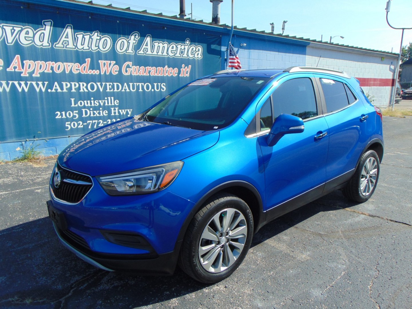 2017 Blue Buick Encore (KL4CJASB4HB) with an 4-Cyl, ECOTEC, 1.4T engine, Auto, 6-Spd OD ShftCtrl transmission, located at 2105 Dixie Hwy, Louisville, KY, 40210, (502) 772-3333, 38.220932, -85.795441- Photo#1